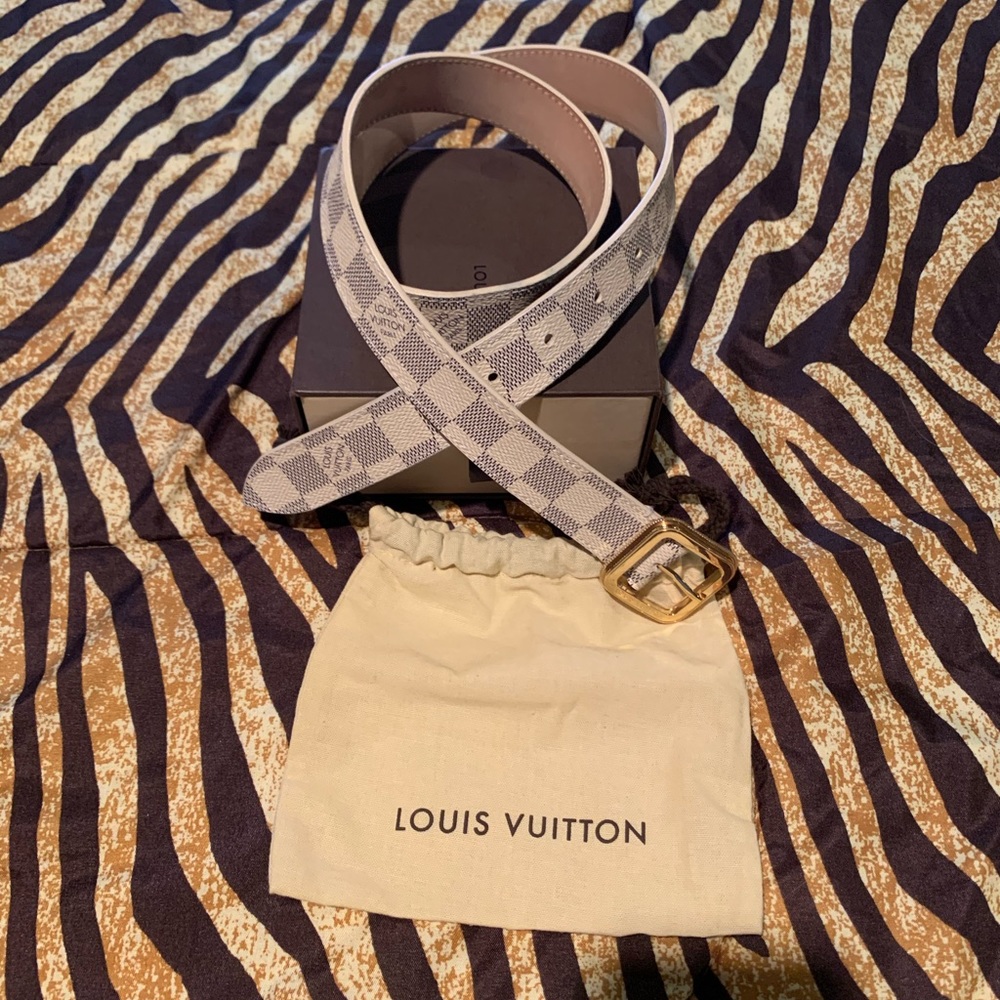 COPY - Louis Vuitton Azur leather belt